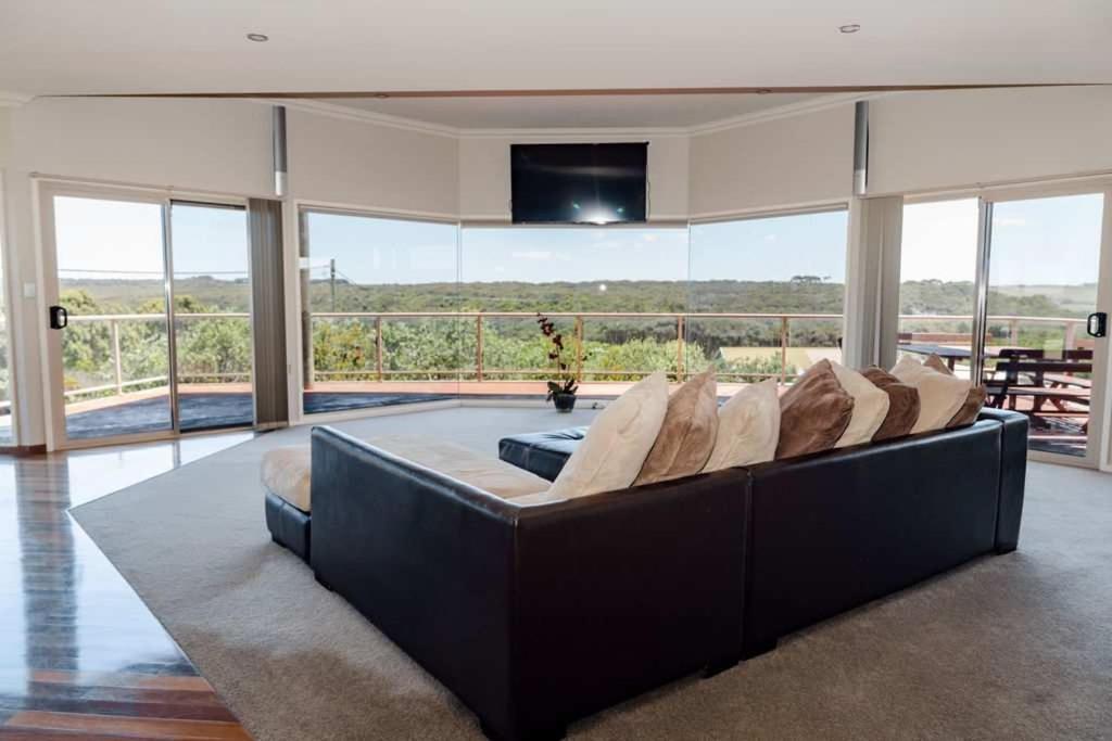 Freestanding House With Ocean View Holiday home *